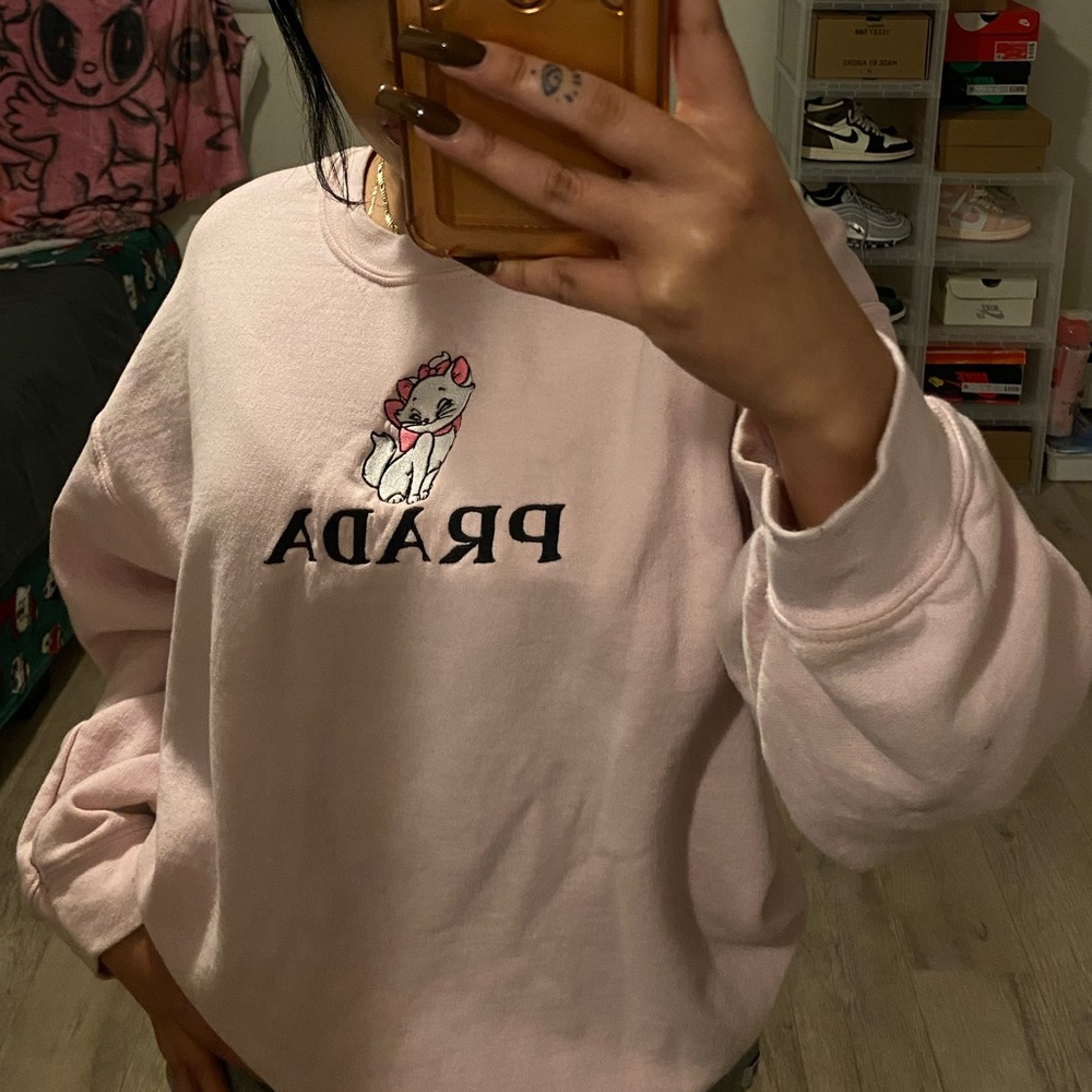 Baby pink custom crew neck | Large | Good condition